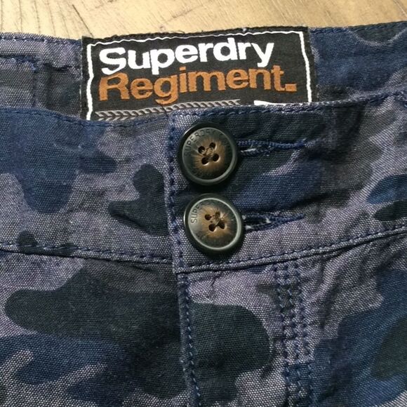 Superdry Regiment Blue Camo Cargoshorts pockets XS - Picture 3 of 13